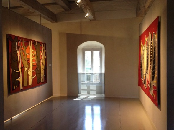 2015 Musée Dom Robert Abbaye – école de Sorèze-Tarn – Deux tapisseries de Théo Kerg 1955 – La Mêlée (à droite) et La Forêt (à gauche)