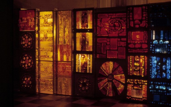 1971 Habiter le vitrail, exposition aux Halles Baltard Paris, Pavillon